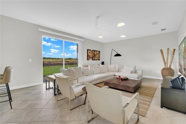 Building Photo - 1391 Olympic Club Blvd