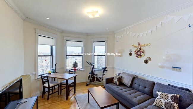 Building Photo - 1340 Commonwealth Ave