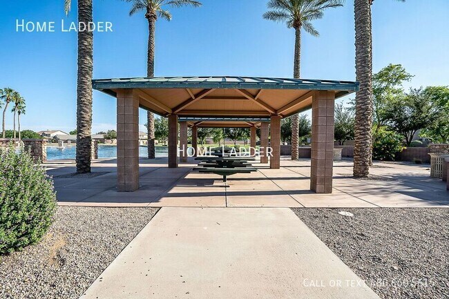 Building Photo - 44507 Redrock Rd