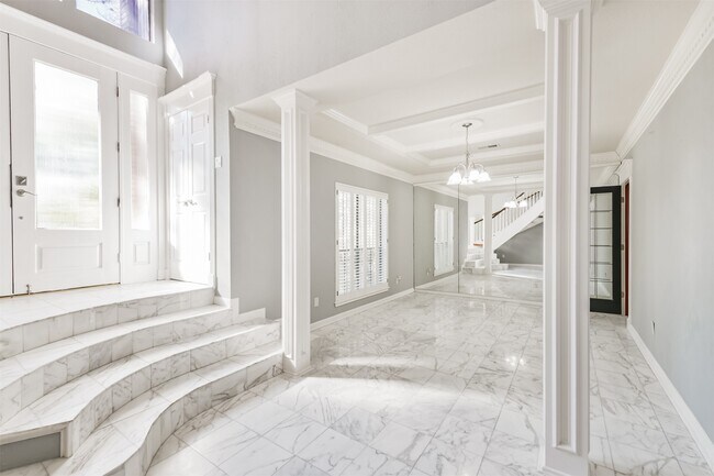 Building Photo - 12214 Cypresswood Dr