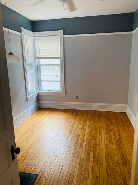 Building Photo - 803 Greenleaf St
