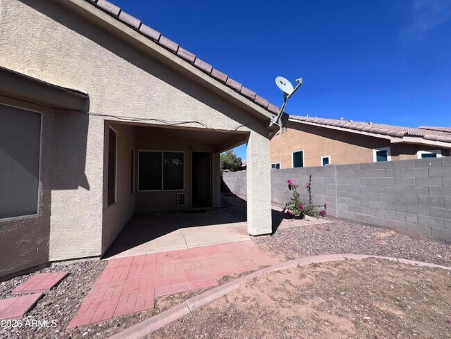 Building Photo - 1345 W Musket Way