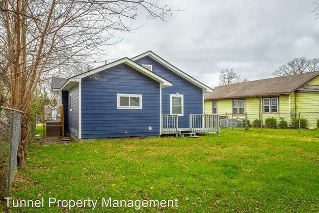 Building Photo - 2 br, 1 bath House - 1810 Mulberry