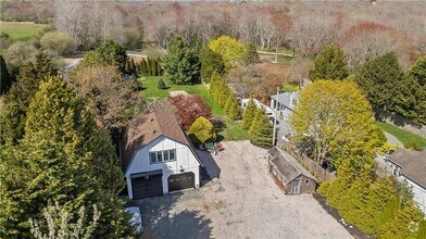 Building Photo - 202 Old Mill Ln