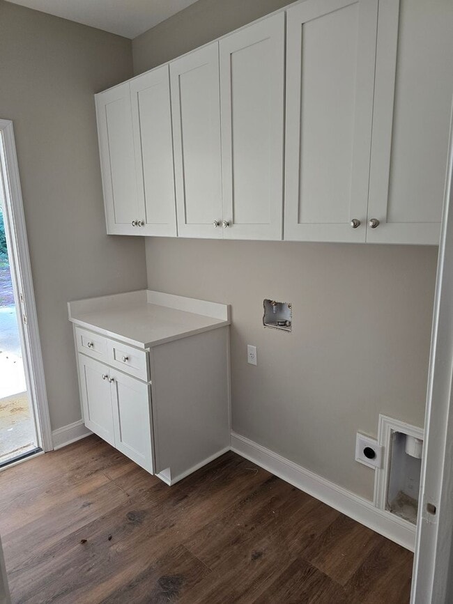 Building Photo - New Home