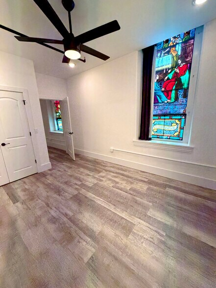 Building Photo - 177 Chestnut St