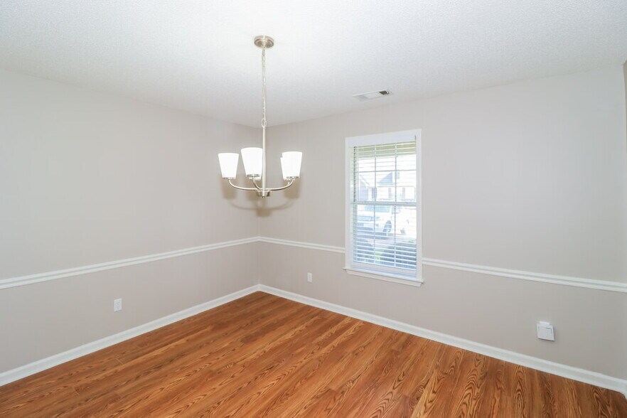 Building Photo - 8038 Allbright Cove