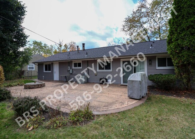Building Photo - Newly Renovated 3-Bedroom Home for Rent – West Bloomfield, MI