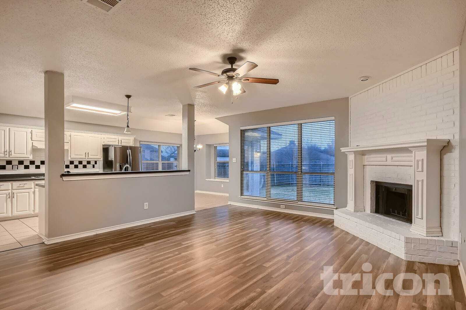 Building Photo - 2021 Cantura Dr