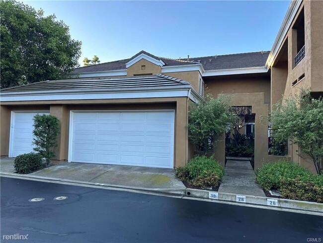 Building Photo - 3 br, 3 bath House - 30 Auburn Aisle # 112