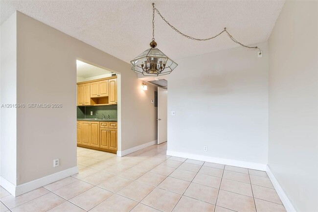 Building Photo - 13355 SW 9th Ct
