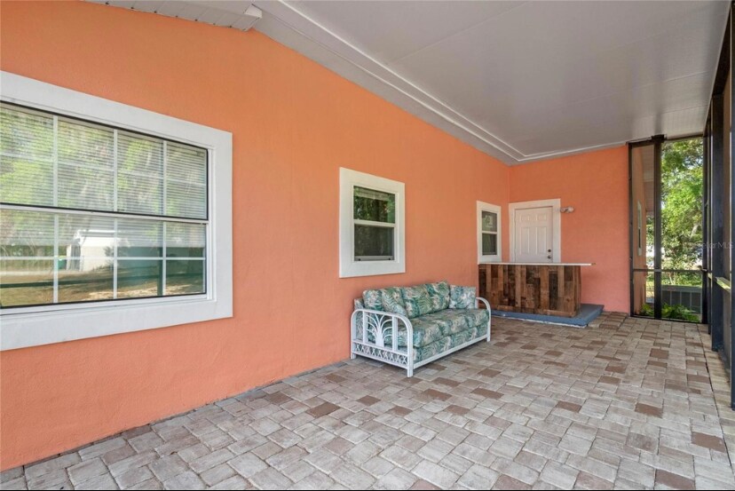 Building Photo - 308 N Prescott St