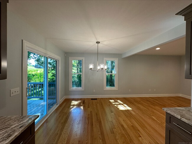 Building Photo - 269 Purdy Hill Rd