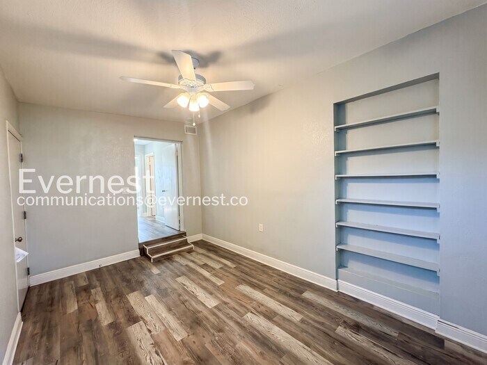 Building Photo - 10115 N Ashley St