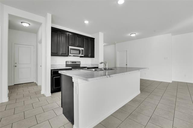 Building Photo - 309 Emerald Creek Dr