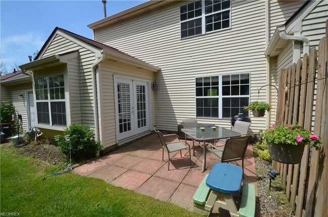 Building Photo - 14927 Royal Ridge Ln