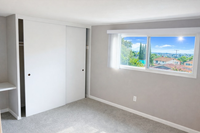 Building Photo - Harwell Drive