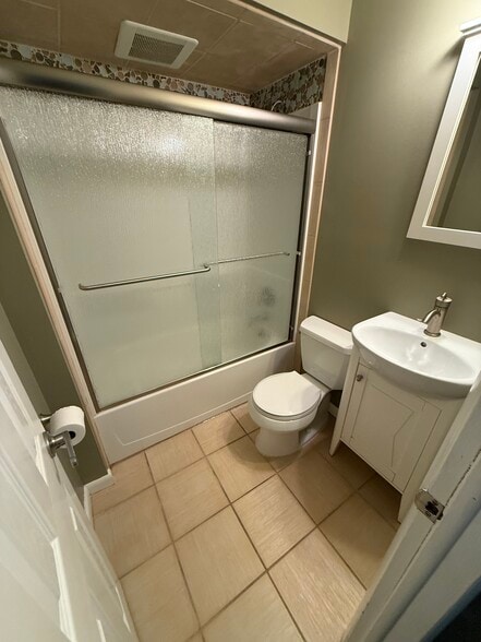 Building Photo - 19 N Bridge Ave