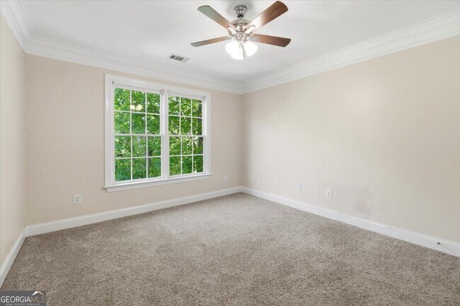 Building Photo - 728 Markhams Dr