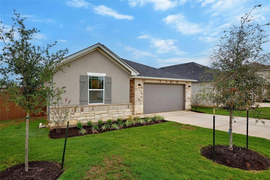 Building Photo - 116 Jasmine Ln