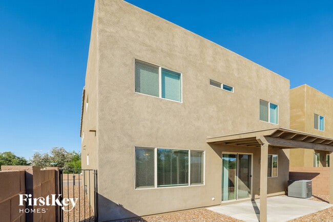 Building Photo - 200 Imperial Ct