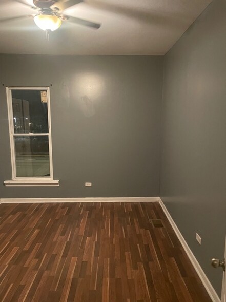 Building Photo - 7208 S South Chicago Ave