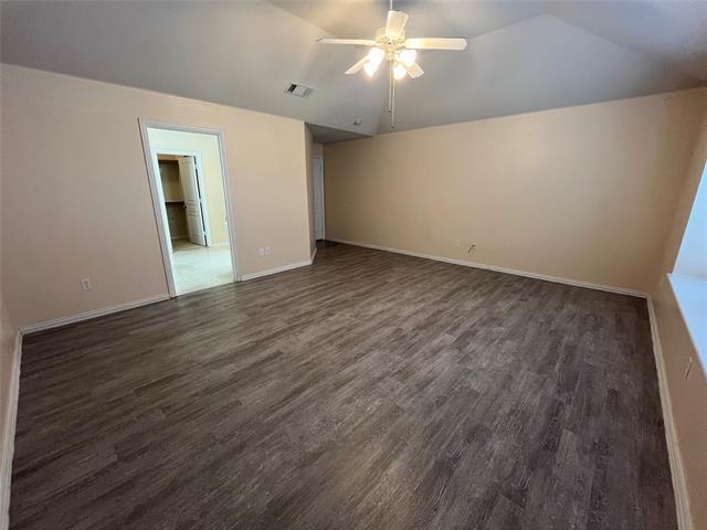 Building Photo - 104 Cinnamon Ct