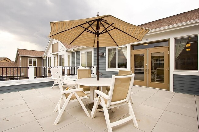 Exterior - The Hearthstone at Hover Crossing
