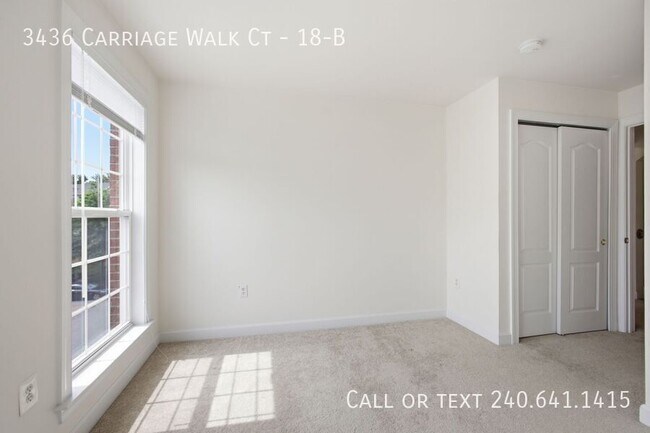 Building Photo - 3436 Carriage Walk Ct