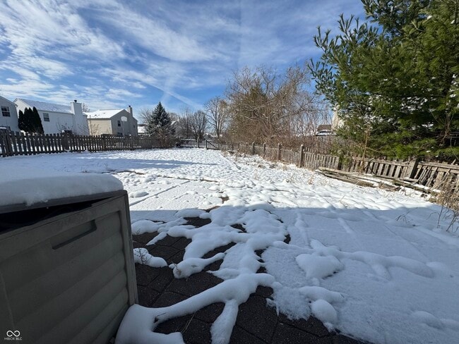 Building Photo - 7308 Wellwood Dr