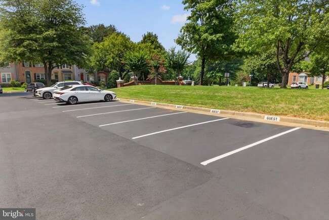 Building Photo - 7259 Worsley Way