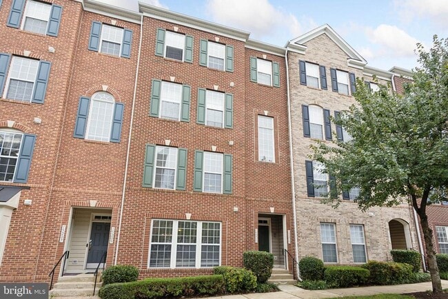 Building Photo - 15211 Lancashire Dr