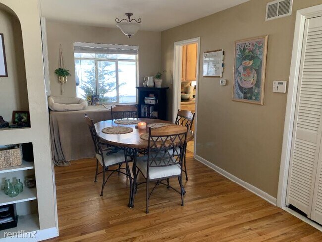 Building Photo - 1160 S Harrison St