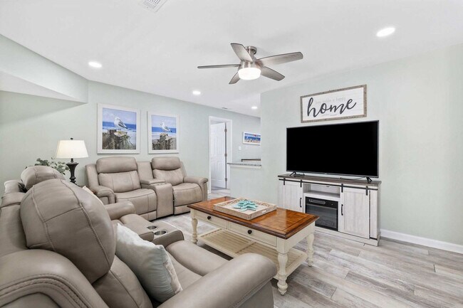 Building Photo - 430 Yaupon Ave