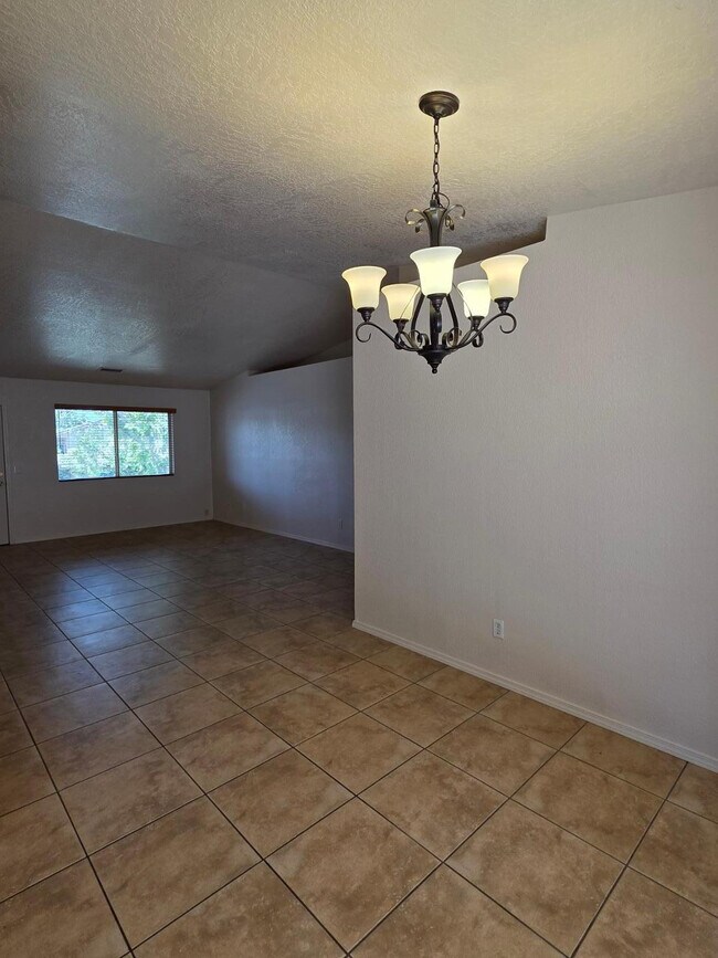 Building Photo - 959 Buena Vista Dr