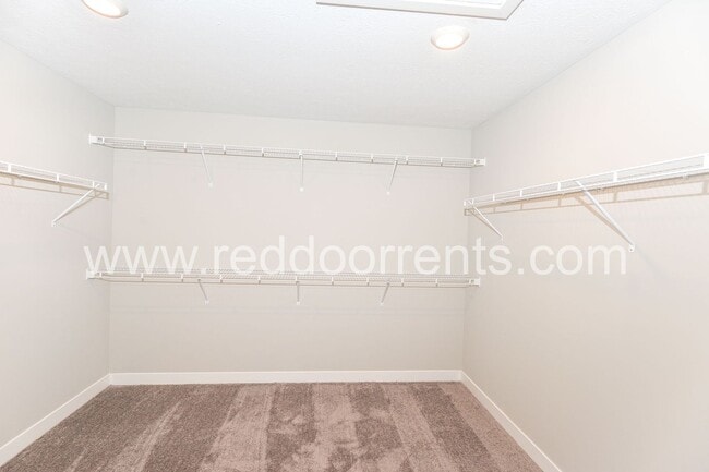 Building Photo - 7356 Parkstay Ln