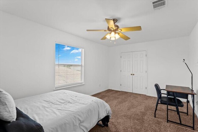 Building Photo - 11724 Dunfries Ln