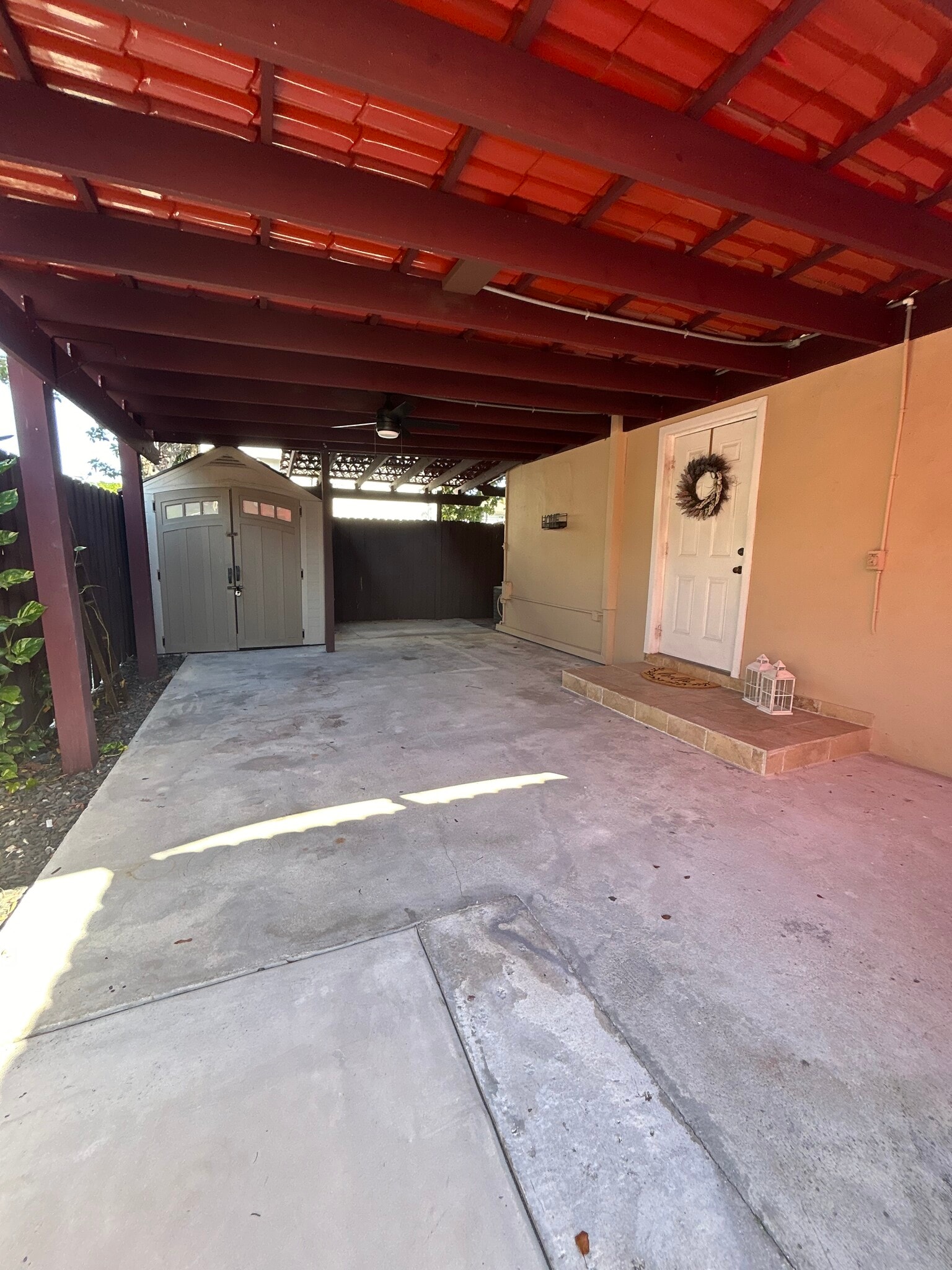 Building Photo - 927 SW 71st Ct