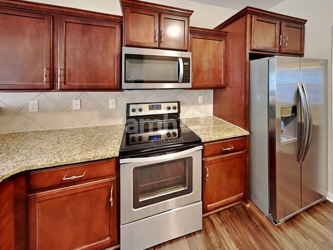 Building Photo - 1056 Joselynn Drive