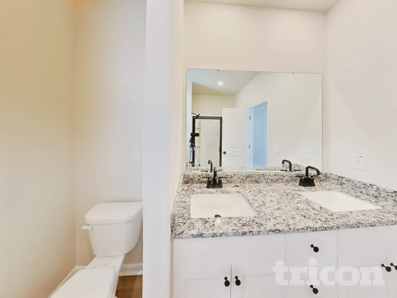 Building Photo - 107 Neuse Holw Ct