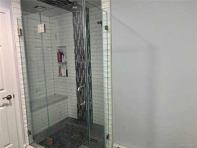 Building Photo - 145 Montgomery St