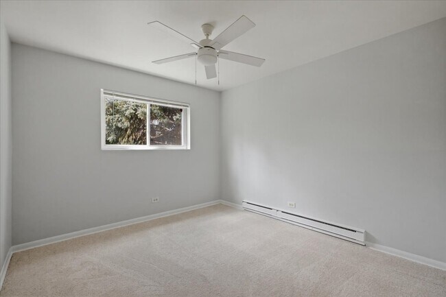 Building Photo - 6212 W 64th Pl