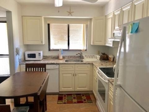 Building Photo - 5150 Willow Links