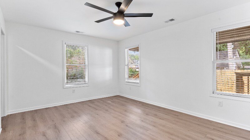 Building Photo - 3602 Carnes Ave
