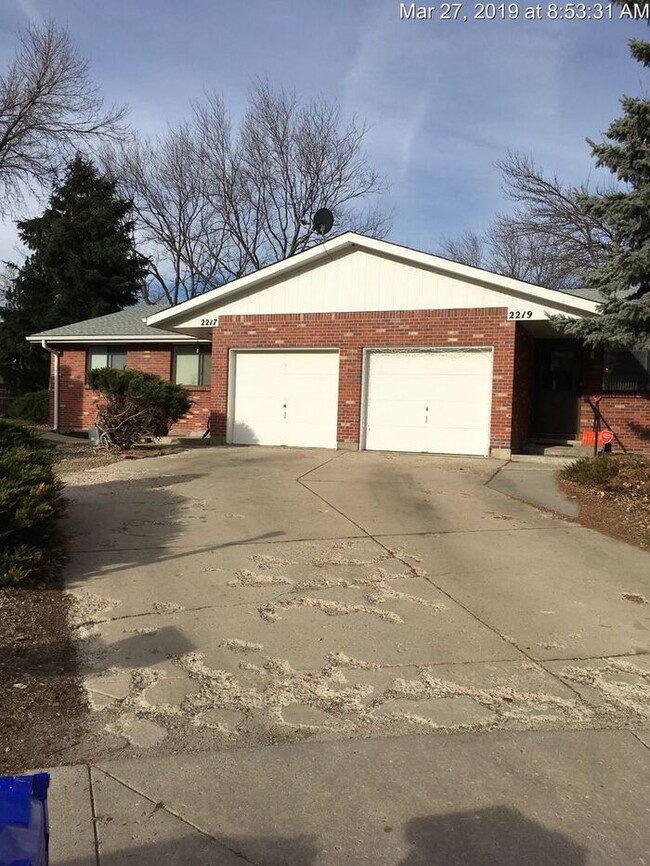 Primary Photo - Two bedroom, One bath duplex with Garage i...