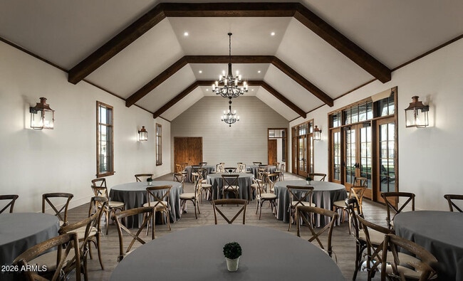 Building Photo - 2042 W Lariat Ln