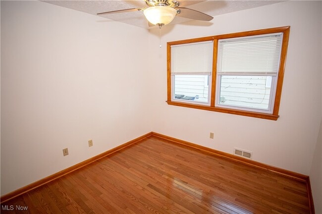 Building Photo - 14014 Emery Ave