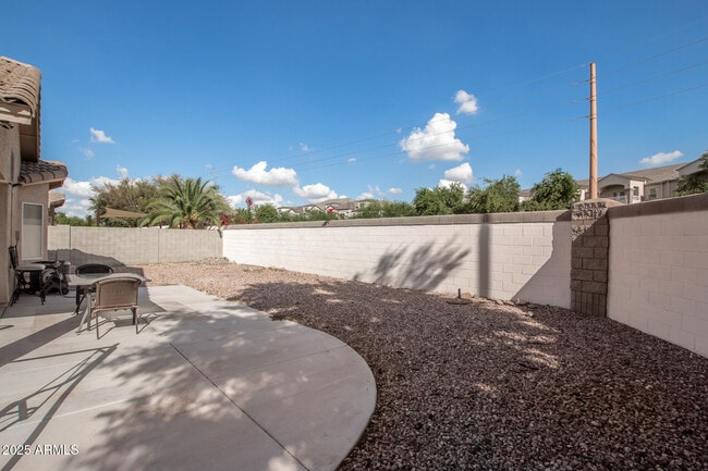 Building Photo - 8103 W Tonto Ln
