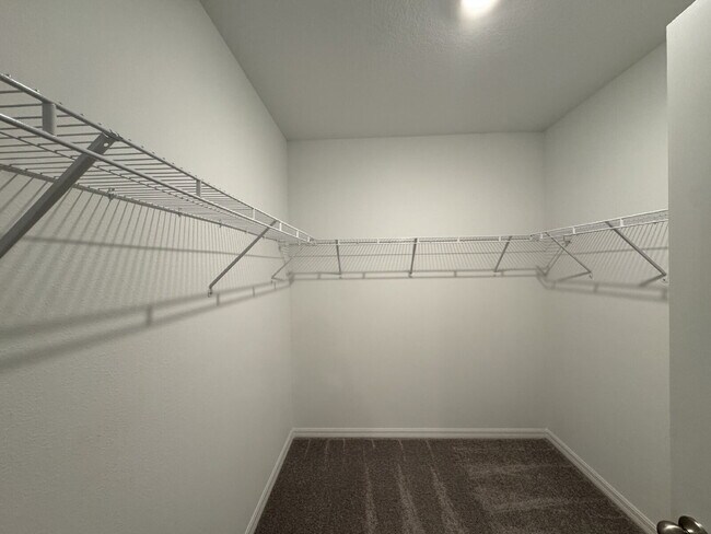 Building Photo - 5345 Oxford Gray Rd