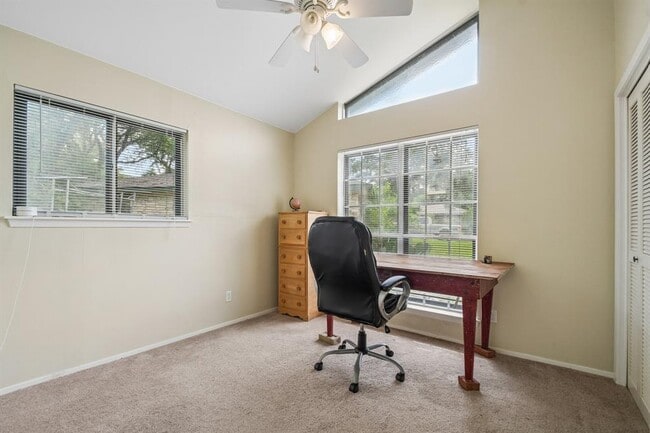 Building Photo - 5409 Hunters Glen